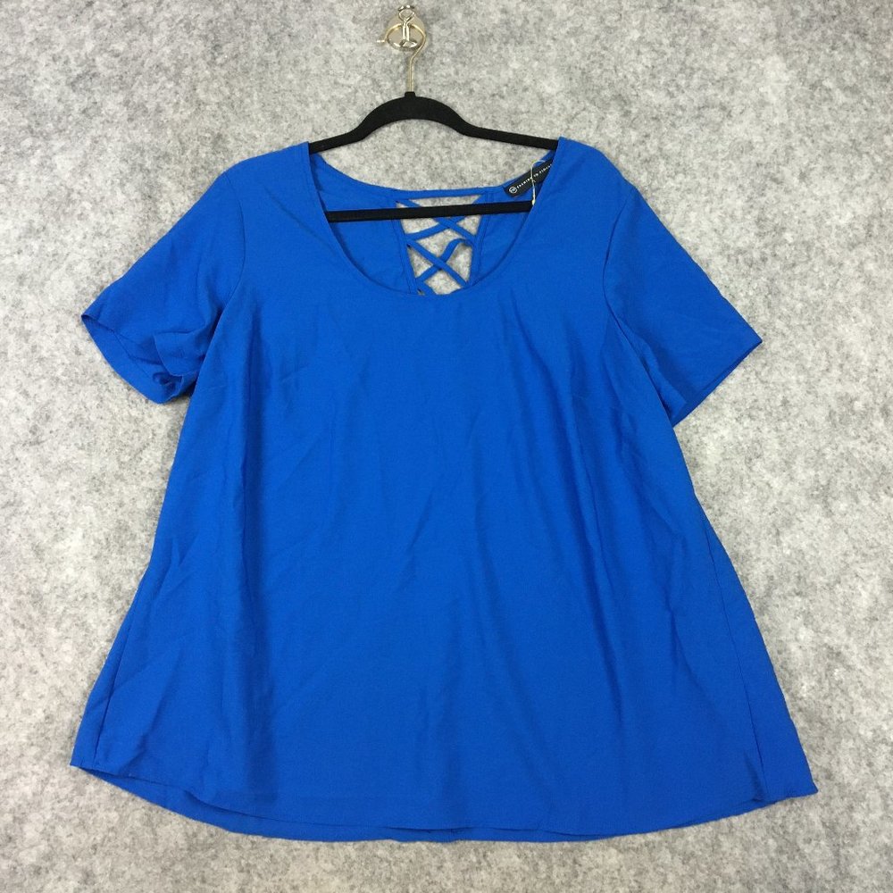 Fashion to Figure Top 1X Blouse Blue Crepe Short Sleeve Strappy Career Casual